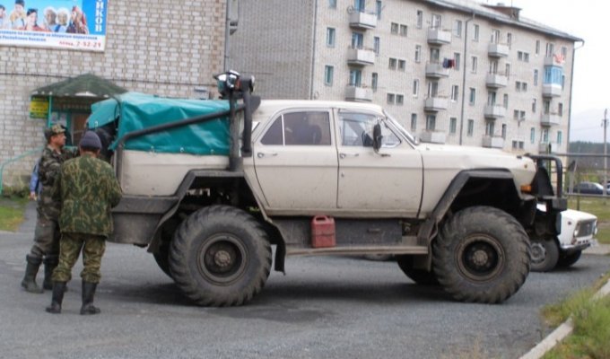 Сибирский внедорожник, Газ-24 на базе Газ-66 (4 фото)