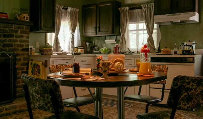 Дом из «Очень странных дел» на AirBnB