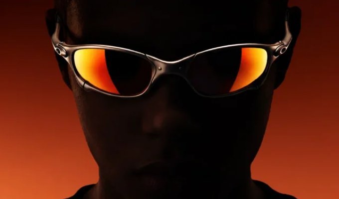 Культовый возврат: Oakley возвращает легендарные X-Metal Juliet в виде ультраредкого прототипа (5 фото)
