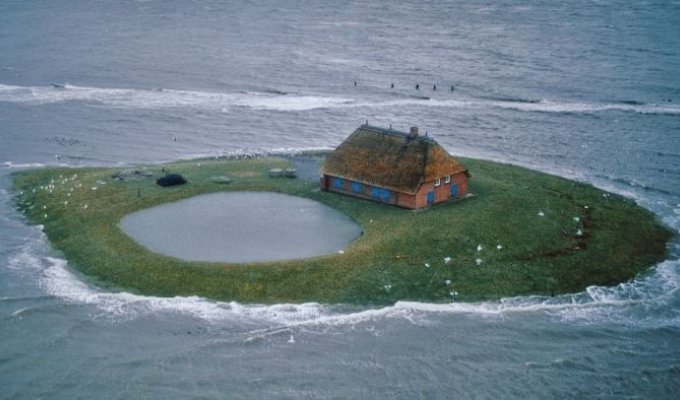 Халлиги - временные острова у побережья Северного моря (20 фото)