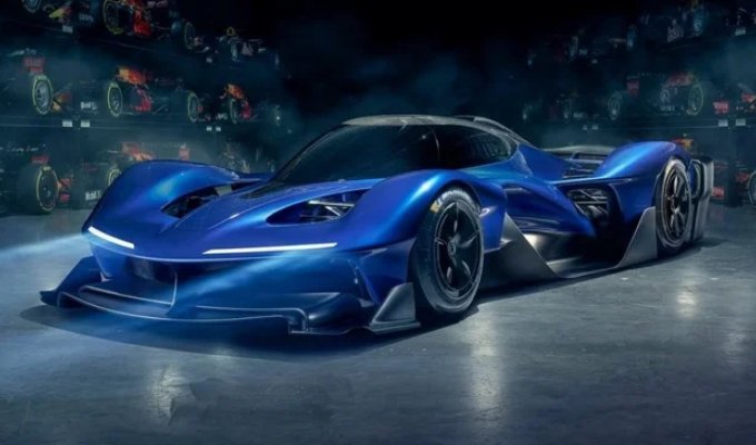 The chief designer of the Formula 1 team Red Bull presented his 1200-horsepower hypercar with rear axle drive (7 photos + 1 video)