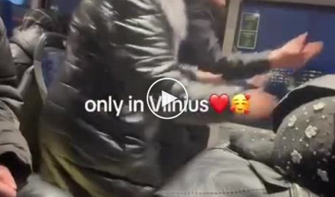 Тут не Россия!: два парня в автобусе Вильнюса рассказали что ей тут не рады