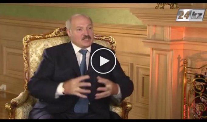 Лукашенко Обаме: Еще недавно чернокожие рабами были