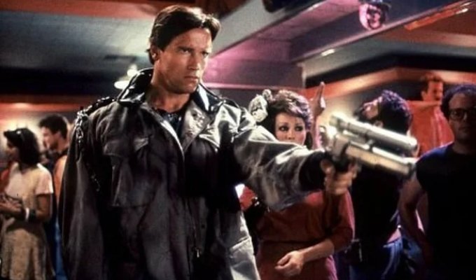 22 Things We Learned From the Movies (22 Photos)