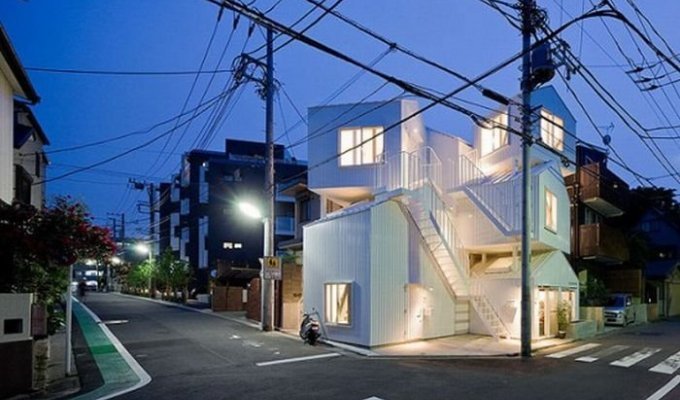 Необычный жилой дом в Токио