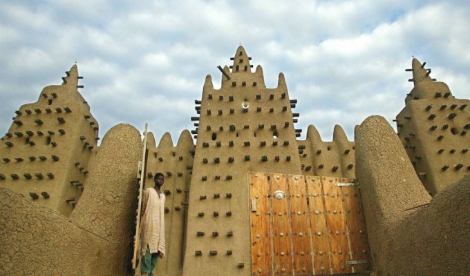 Тимбукту – путешествие к затерянному золотому городу Мали (14 фото)
