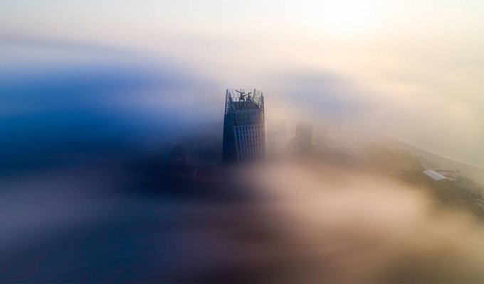 Дубай в облаках: потрясающие снимки одних из самых роскошных небоскребов мира (38 фото)