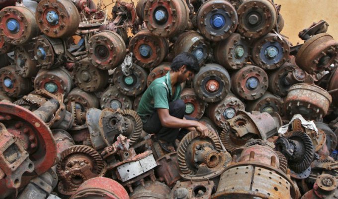 Тяжелый труд в Индии (19 фото)