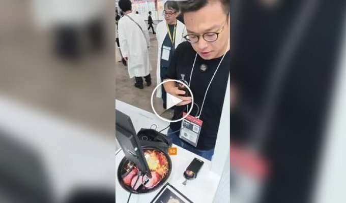 Японцы показали вейп со вкусом рамена