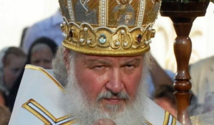 Патриарх Кирилл - богатейшиий православный иерарх мира? (3 фото)