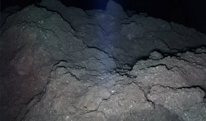 Древний астероид Рюгу (1 фото)