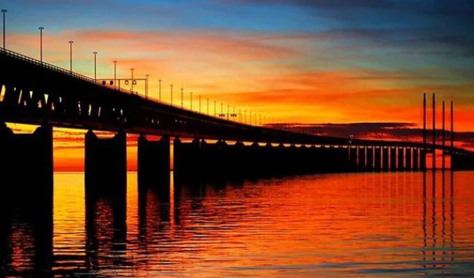 The Øresund Bridge-Tunnel (14 photos)