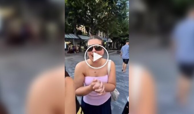 Як залучити дівчину без слів