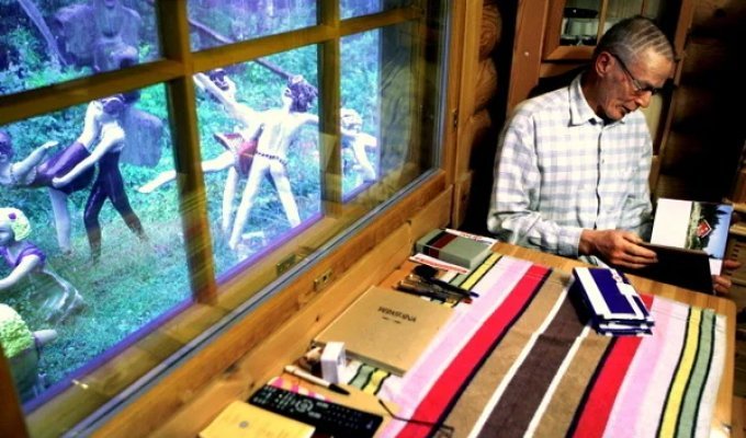 14 инфарктов,  3 сошедших с ума, 1 млн туристов ежегодно:  что сотворил в лесу рядовой рабочий завода (12 фото)