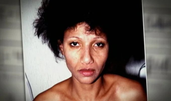 Cannibal Omaima Nelson's Thanksgiving: Sex Games and a Husband BBQ (9 photos)