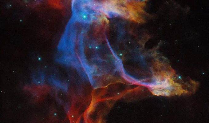 Космический шедевр: детальные снимки туманности Вуаль (9 фото)