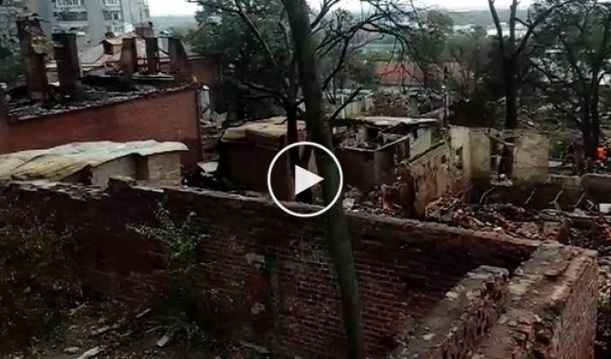 Последствия пожара в Ростов-на-Дону