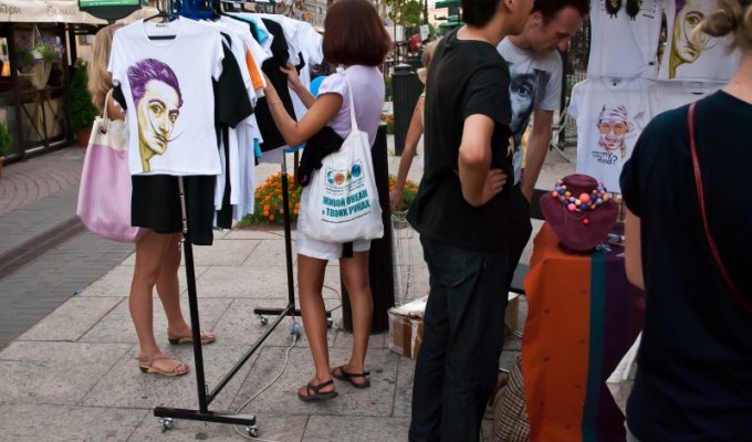 Уличный фестиваль хэнд-мэйда «Де ля рук» в Питере (18 фото)