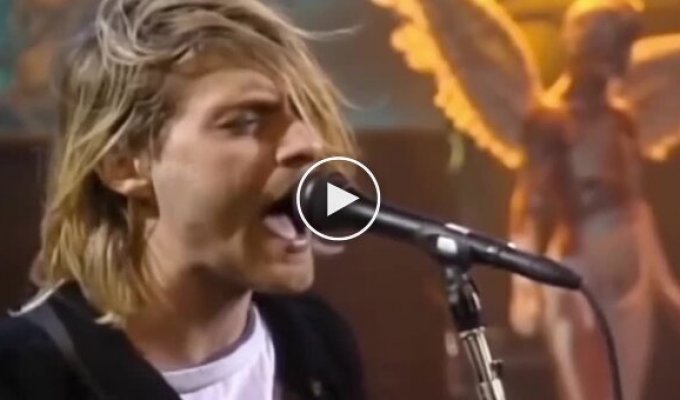 Нейросеть изменила концерт Nirvana до неузнаваемости