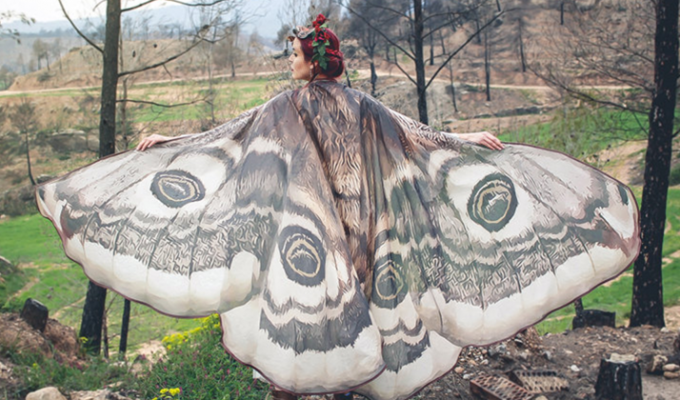 Потрясающие расписанные вручную платки, которые подарят вам крылья бабочки за спиной (14 фото)