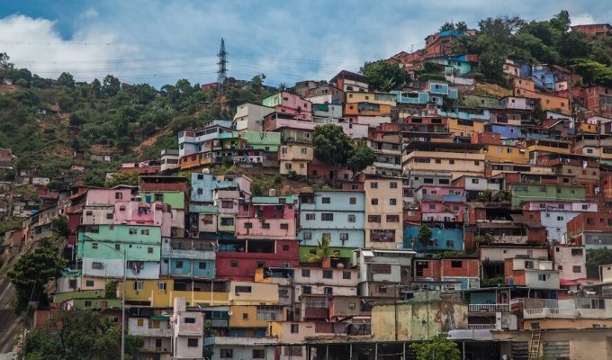 What anti-social housing looks like in Venezuela (10 photos)