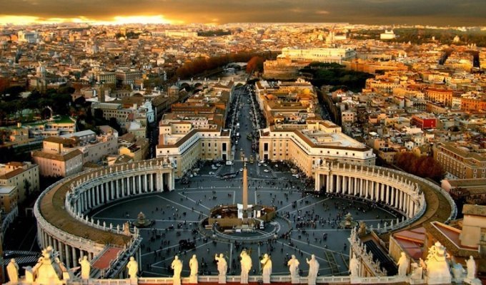 Интересные факты о Ватикане (4 фото)