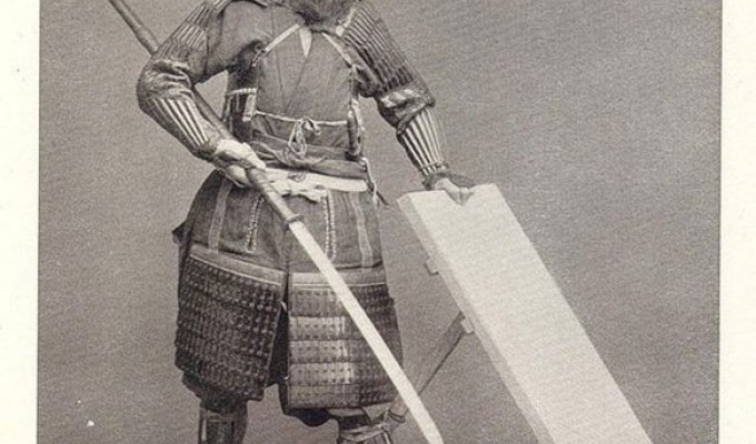 Японский воин прошлых веков (15 фото)