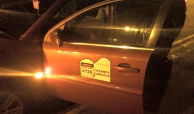 Чтобы узнать адрес пьяного пассажира, таксист выложил его фото в Facebook (5 фото)