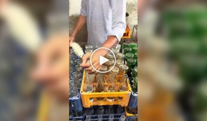 Why it's better not to buy Coke from Pakistan