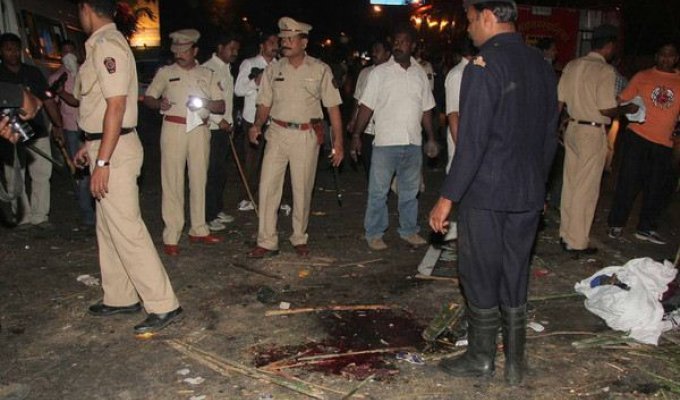Кровавый теракт в Индии (7 фото)