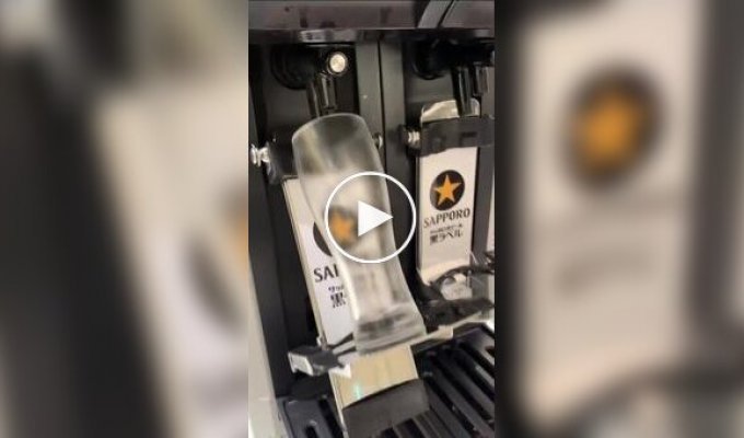 Beer dispensing machine invented in Japan