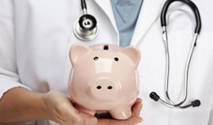 Началось: Как в государственном медучреждении берут деньги за приемы у врачей