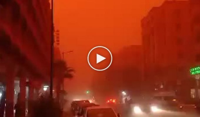 Sandstorm in Marrakech turned the city into Mars