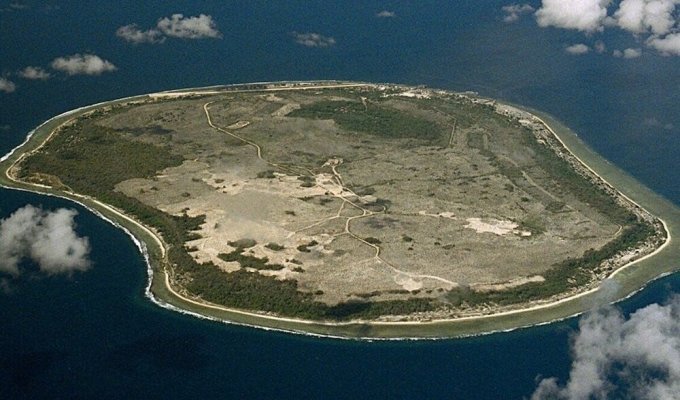 Грабли Науру: перекопали и почти уничтожили остров, теперь готовы копать дно океана (8 фото)