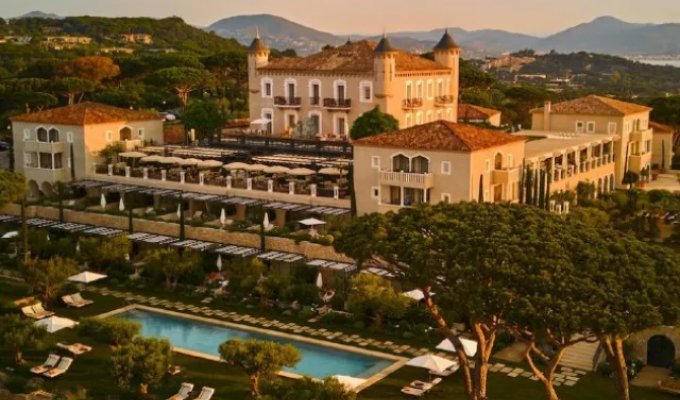 Стало известно, где снимут новый сезон сериала «Белый лотос» (8 фото)