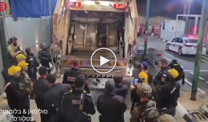 A secret stash in a garbage truck: Dozens of people tried to illegally enter Israel.
