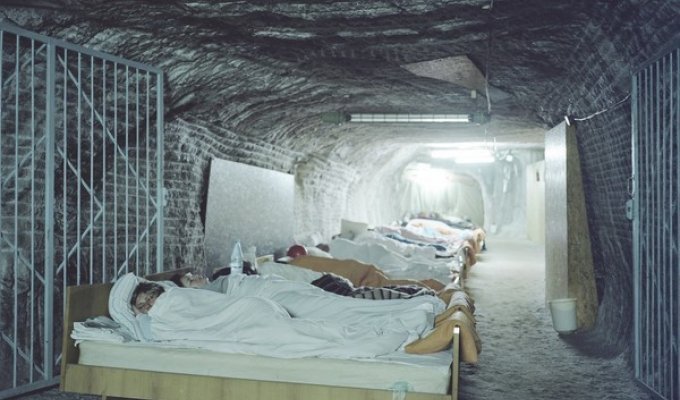 Подземный санаторий для астматиков (3 фото)