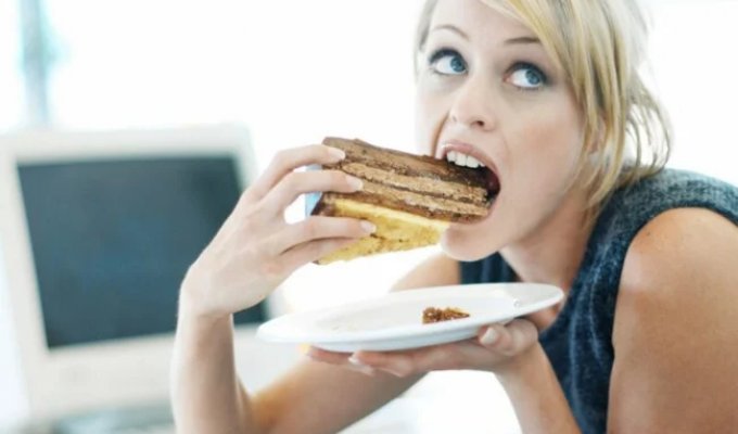 Sweet Poison: 10 Practical Tips to Kick Your Sugar Cravings (11 photos)