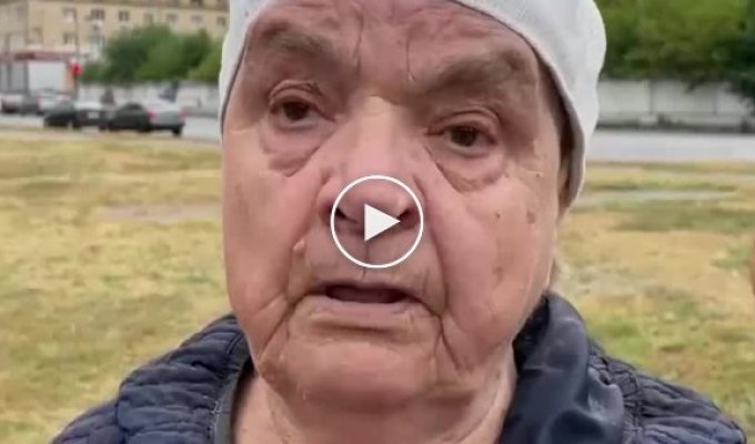 Бабушка спасена из-под завалов 6-этажки, в которую сегодня ночью попала российская ракета