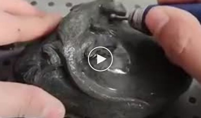 Как сделать красивую скульптуру ящерицы из камня