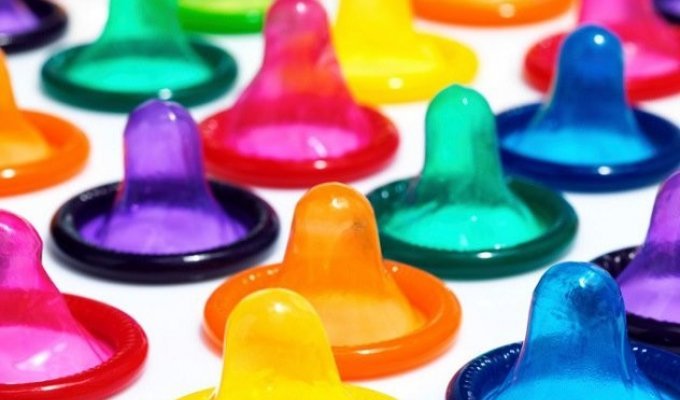 Странные факты о презервативах (10 фото)