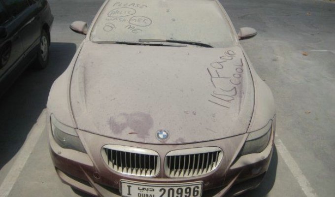  Заброшенный BMW M6 в Дубаи (8 фото)