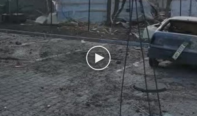В Мариуполе оккупанты разрушили детский реабилитационый центр