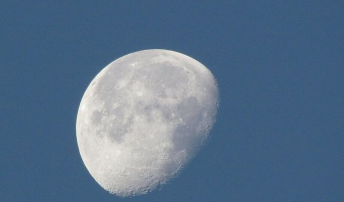 На Луне исчез рухнувший зонд. В районе места крушения пусто (2 фото)