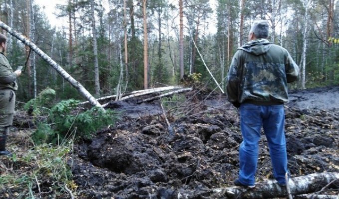На Южном Урале проснулся грязевой вулкан (5 фото + видео)