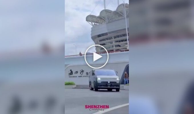 Первые летающие автомобили в Китае