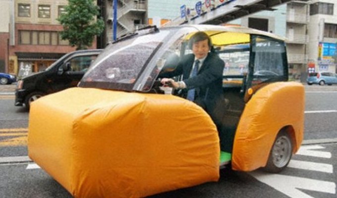 Самый безопасный японский автомобиль (4 фото)
