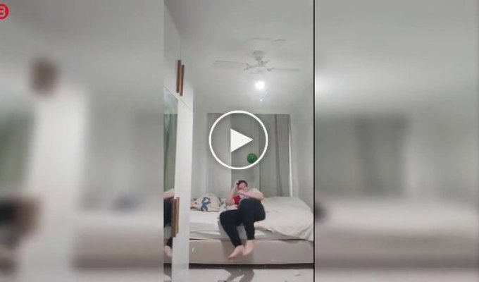 Обычная игра в комнате пошла не по плану