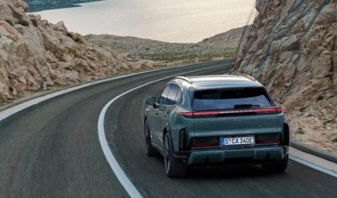 Porsche представили электрический Cayenne (5 фото + видео)