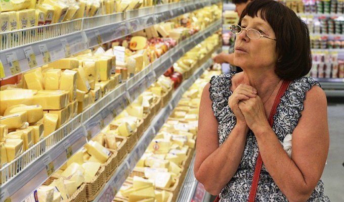 Названы марки фальшивого сыра в российских магазинах (1 фото)